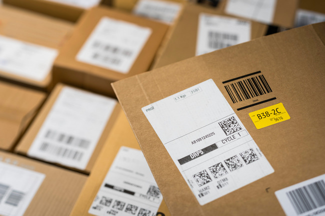 By developing new adhesives for labels Acronal RCF 3705 and Acronal RCF 3706, BASF has made a decisive contribution towards more sustainable labeling, as they no longer interfere with paper and paperboard recycling. 